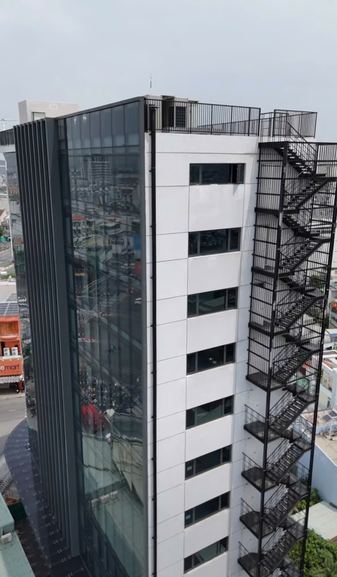 Building Nguyên Hồng — hình 16